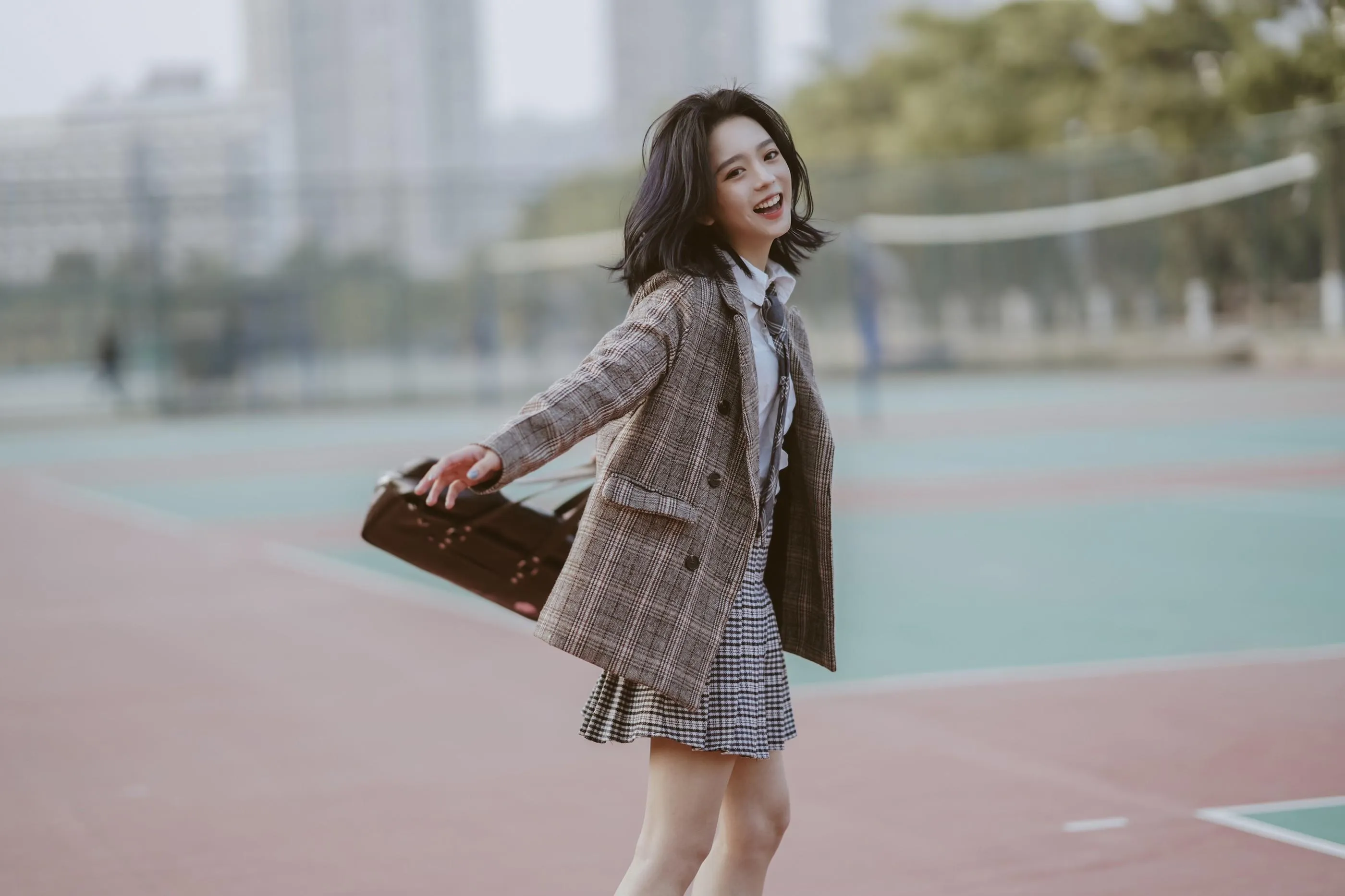[艺图语] 2022.05.22 你的眼中明暗交杂一笑生花 Enndme [34P]插图3